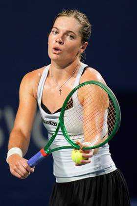 National Bank Open 2026 - Day 7 TORONTO, CANADA - AUGUST 7 : Caty McNally of the United States in action against Alexandra Eala of Philippines in the round of 32 during the WTA, Tennis Damen 1000 National Bank Open in Toronto, Ontario, Canada on August 7, 2026. Mert Alper Dervis Anadolu Ontario Canada. Editorial use only. Please get in touch for any other usage.  Copyright: x2026xAnadoluxMertxAlperxDervisx