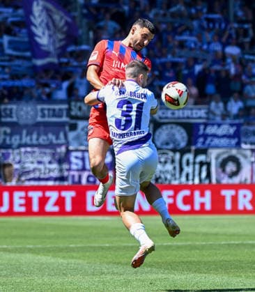 08.08.2026, xemx, Fussball 2.Bundesliga, 1.FC Heidenheim - VfL Osnabrück v.l. Oualid Mhamdi (1.FC Heidenheim), Patrick Kammerbauer (VfL Osnabrück) Zweikampf, Aktion, action, battle for the ball (DFL DFB REGULATIONS PROHIBIT ANY USE OF PHOTOGRAPHS as IMAGE SEQUENCES and or QUASI-VIDEO) Heidenheim
