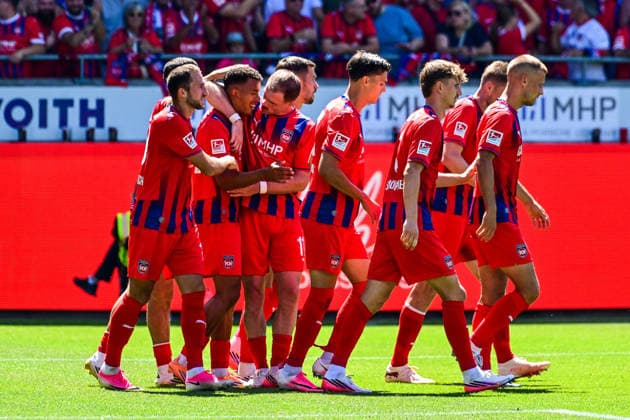 08.08.2026, GER, Fußball, Herren, 2. Bundesliga, 1. FC Heidenheim vs VfL Osnabrück Torjubel nach Tor zum 2:1, Budu Zivzivadze (Heidenheim, 11) freut sich mit Marcel Costly (Heidenheim, 24) Heidenheim Voith-Arena Baden-Württemberg Deutschland Copyright: xNordphotox xHafnerx