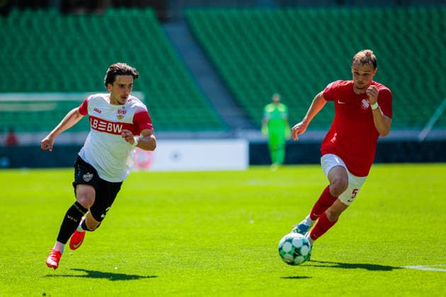 David Preu (VfB Stuttgart II, 37), Niklas Tauer (TSV Havelse 1912, 05) im Zweikampf mit GER, TSV Havelse 1912 vs. VfB Stuttgart II, Fussball, 3. Liga, 1. Spieltag, Spielzeit 2026 2027, 08.08.2026 DFL Regulations prohibit any use of photographers as image sequences and or quasi-video. GER, TSV Havelse 1912 vs. VfB Stuttgart II, Fussball, 3. Liga, 1. Spieltag, Spielzeit 2026 2027, 08.08.2026 Hannover Copyright: xEibner-Pressefoto JanxRollingerx EP_JSK