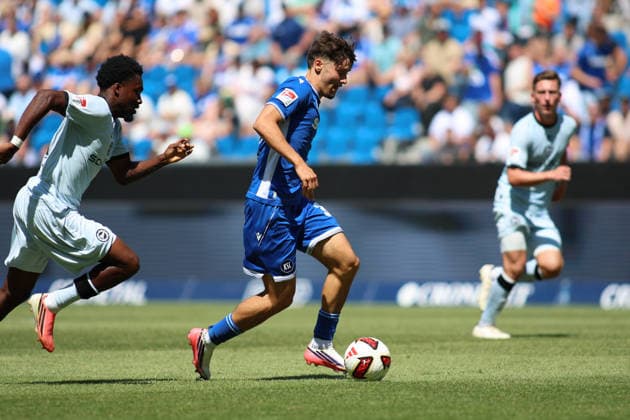 Am Ball Rafael Pinto Pedrosa (SC Karlsruhe, )36 GER, SC Karlsruhe - DSC Arminia Bielefeld Fussball 1.Spieltag Spielzeit 2026 2027 2.Bundesliga 08.08.2026 (DFL DFB REGULATIONS PROHIBIT ANY USE OF PHOTOGRAPHS as IMAGE SEQUENCES and or QUASI-VIDEO). GER SC Karlsruhe - DSC Arminia Bielefeld Fussball 1.Spieltag Spielzeit 2026 2027 08.08.2026 Copyright: xEibner-Pressefoto JoergxHirschx EP_JHH