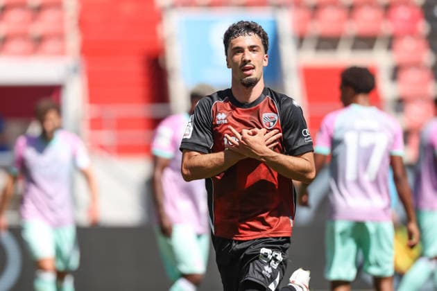 3. Liga; FC Ingolstadt 04 - Würzburger Kickers; Tor Jubel Treffer 2:1 Davide Sekulovic (33, FCI) 3. Liga - FC Ingolstadt 04 Würzburger Kickers Saison 2026 2027