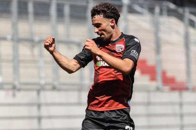 3. Liga; FC Ingolstadt 04 - Würzburger Kickers; Tor Jubel Treffer 2:1 Davide Sekulovic (33, FCI) 3. Liga - FC Ingolstadt 04 Würzburger Kickers Saison 2026 2027