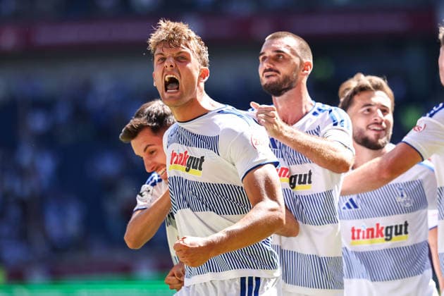 2026.08.08, xkwix, Fußball, 3. Liga, MSV Duisburg - SV Meppen, Schauinsland-Reisen-Arena, 1.Spieltag, Saison 2026 2027: Jubel und schrei beim Tor zum 2:0 durch Ben Schlicke (MSV Duisburg 40) DFB regulations prohibit any use of photographs as image sequences and or quasi-video. Photo: xKamilxWilkowskixPressefotoKochx Nordrhein-Westfalen Deutschland