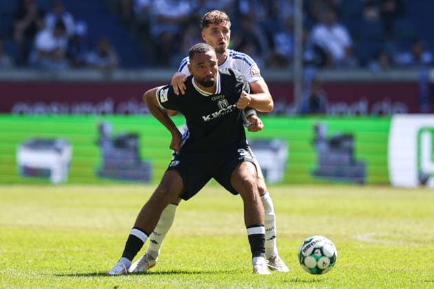 2026.08.08, xkwix, Fußball, 3. Liga, MSV Duisburg - SV Meppen, Schauinsland-Reisen-Arena, 1.Spieltag, Saison 2026 2027: Cyrill Akono(SV Meppen 9) im Zweikampf gegen xd5 DFB regulations prohibit any use of photographs as image sequences and or quasi-video. Photo: xKamilxWilkowskixPressefotoKochx Nordrhein-Westfalen Deutschland