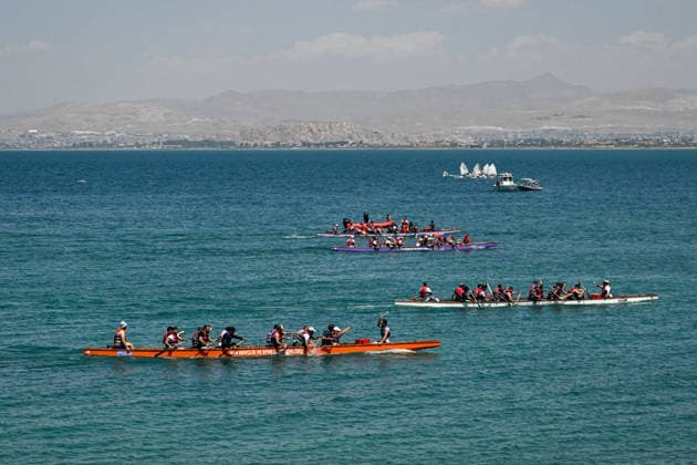 12th Van Sea Water Sports Festival kicks off on Lake Van VAN, TURKIYE - AUGUST 08: A view of participants and athletes taking part in the 12th Van Sea Water Sports Festival held at the Edremit-Gebze Water Sports Center on the shores of Lake Van in Van, Turkiye, on August 08, 2026. Organized to promote Lake Van and boost local tourism, the two-day event features Beach volleyball, Beachvolleyball and handball matches, flyboard demonstrations, canoeing, rowing, dragon boat races, and various recreational activities. Ozkan Bilgin Anadolu Van Turkey. Editorial use only. Please get in touch for any other usage. Copyright: x2026xAnadoluxOzkanxBilginx