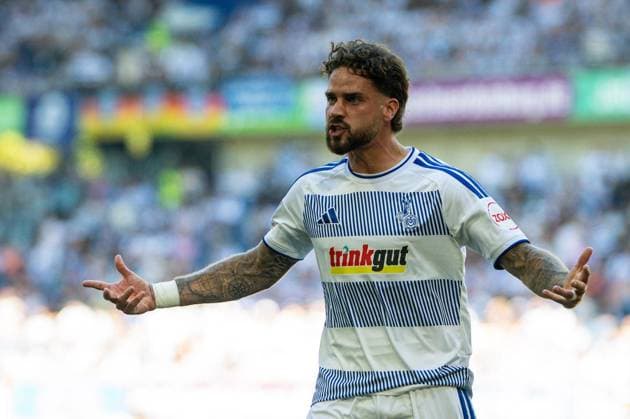 3.Liga MSV Duisburg - SV Meppen ** NUR FÜR REDAKTIONELLE ZWECKE ** EDITORIAL USE ONLY **<p>Fußball 3.Liga MSV Duisburg - SV Meppen am 08.08.26 in der Schauinsland-Reisen Arena in Duisburg Lex Tyger Lobinger Duisburg ) Duisburg Copyright: JakobxKlos