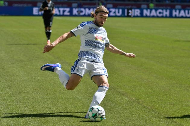 Joshua Bitter (Duisburg 29) Aktion . Einzelbild . Freisteller . 08.08.2026 ¢ Fussball ¢ MSV Duisburg vs SV Meppen, Schauinsland-Reisen-Arena, Duisburg, DFB DFL REGULATIONS PROHIBIT ANY USE OF PHOTOGRAPHS AS IMAGE SEQUENCES AND OR QUASI-VIDEO NRW Germany