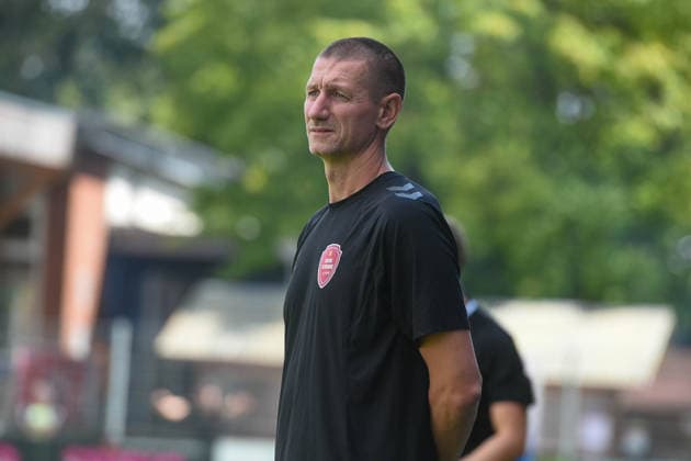 Fußball I Herren I Saison 2026-2027 I Regionalliga Nord I 2. Spieltag I SC Weiche Flensburg 08 - Eimsbütteler TV I 08.08.2026 Tim Wulff (Trainer, SC Weiche Flensburg 08) Copyright: xLobeca JanxKirschnerx
