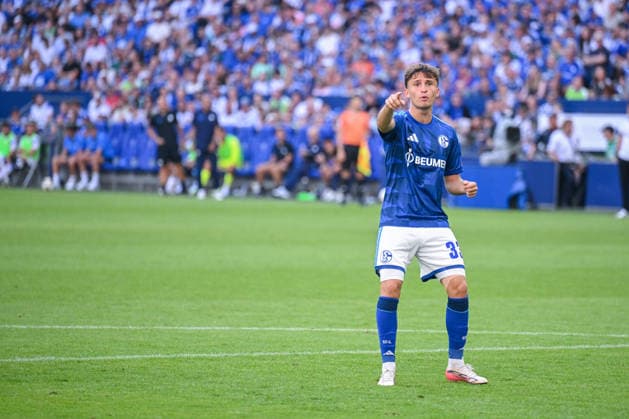 08.08.2026, Fussball, Saison 2026 2027, Testspiel, FC Schalke 04 - Atalanta Bergamo, Vitalie Becker (FC Schalke 04) xRHR-FOTO YYx Copyright: KROEGER RHR-FOTOx RHR-FOTO YY