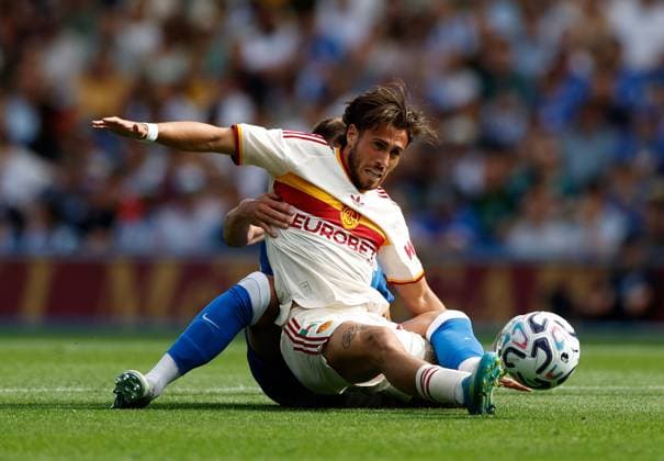 Luigi Cherubini of AS Roma is challenged by Joao Costinha of Brighton and Hove Albion Brighton and Hove Albion v Roma, Pre Season Friendly, Football, American Express Community Stadium, Brighton, UK - 08 Aug 2026Brighton American Express Community Stadi United Kingdom EDITORIAL USE ONLY No use with unauthorised audio, video, data, fixture lists, club league logos or live services. Online in-match use limited to 120 images, no video emulation. No use in betting, games or single club league player publications.  Copyright: xMattxImpey Shutterstockx 17050873x