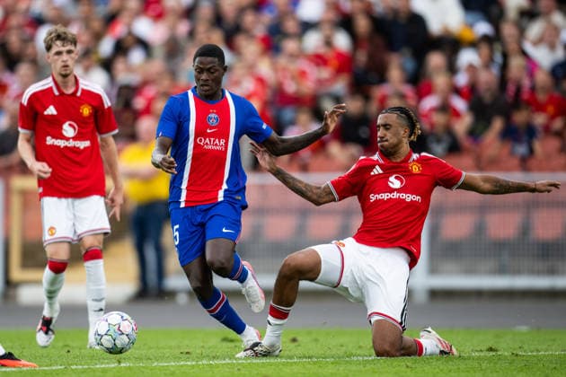 260808 Nuno Mendes of Paris Saint-Germain during the friendly match between Manchester United, ManU and Paris Saint-Germain August 8 2026 in Gothenburg. Copyright: FREDRIKxAREMYR BB260808FA041