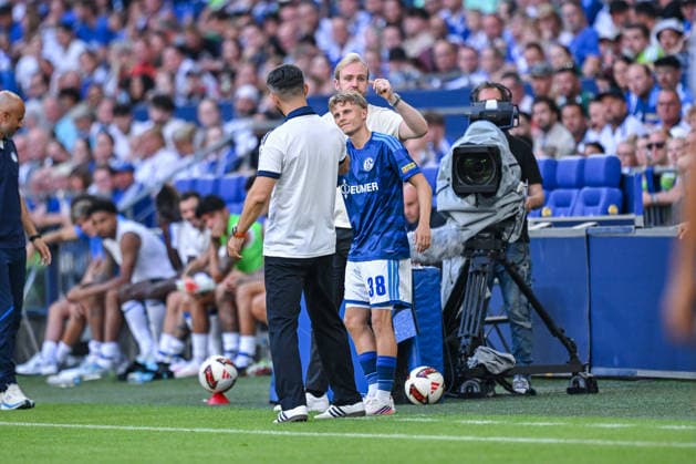 08.08.2026, Fussball, Saison 2026 2027, Testspiel, FC Schalke 04 - Atalanta Bergamo, Trainer Miron Muslic (FC Schalke 04), Lucar Vozar (FC Schalke 04) xRHR-FOTO YYx Copyright: KROEGER RHR-FOTOx RHR-FOTO YY