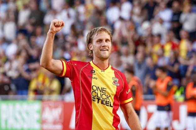 DEVENTER , 08-08-2026 , Stadium De Adelaarshorst , season 2026 2027 , Dutch Eredivisie football . match between Go Ahead Eagles and Willem II, Picture shows goal celebration GA Eagles player Melle Meulensteen 2-1Ã Go Ahead Eagles - Willem II  x205555689x Copyright: