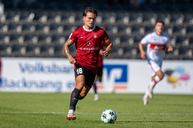 Niklas Pollex (SG Sonnenhof Großaspach, 18), SG Sonnenhof Großaspach vs. Fortuna Köln, Fussball, 3. Liga, 1. Spieltag, 08.08.2026, DFB regulations prohibit any use of photographs as image sequences and or quasi-video Aspach Baden-Wuerttemberg Deutschland