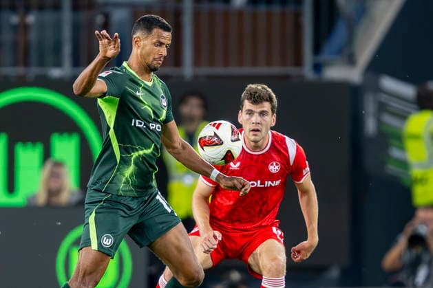 08.08.2026: Fußball, 2. Bundesliga: VfL Wolfsburg - 1. FC Kaiserslautern, 1. Spieltag in der Volkswagen Arena. Robert Glatzel (VfL Wolfsburg) in Aktion WICHTIGER HINWEIS: Gemäß den Vorgaben der DFL und des DFB ist es untersagt, in dem Stadion und oder vom Spiel angefertigte Fotoaufnahmen in Form von Sequenzbildern und oder videoähnlichen Fotostrecken zu verwerten bzw. verwerten zu lassen. Copyright: xDavidxInderliedx