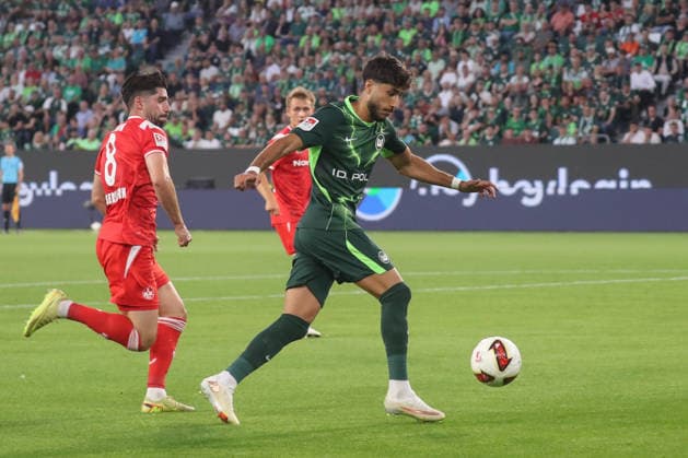 08.08.2026, xgox, Fussball, 2. Bundesliga, VfL Wolfsburg - 1. FC Kaiserslautern v.l. Muhammed Damar (Wolfsburg, 20) (DFL DFB REGULATIONS PROHIBIT ANY USE OF PHOTOGRAPHS as IMAGE SEQUENCES and or QUASI-VIDEO) Wolfsburg