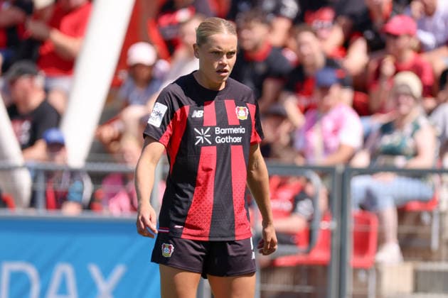 Leverkusen, Deutschland: 08.08.2026 - Saisoneröffnung Testspiel - Bayer Leverkusen Frauen vs. Feyenoord Rotterdam Frauen Im Bild: Cornelia Kramer (Leverkusen) Copyright: HMBxMedia MadeleinexFantini