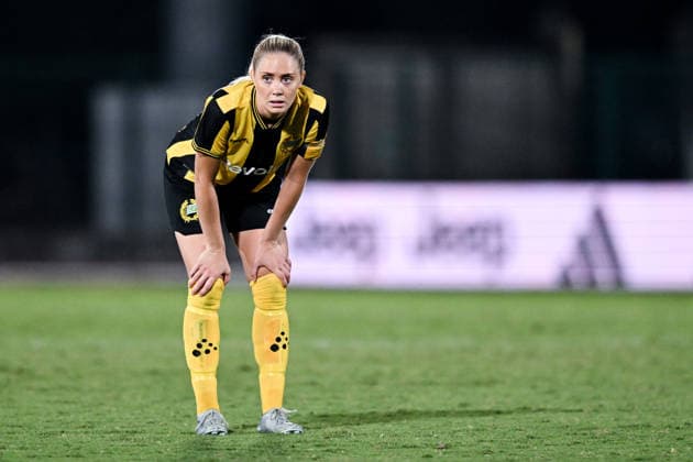 260808 Alice Carlsson of Hammarby looks dejected during the Women s Champions League qualifying match between Juventus and Hammarby on August 8, 2026 in Turin. Photo: Daniele Buffa BILDBYRAN COP 18 XY0123 fotboll football soccer fotball uefa womens champions league juventus hammarby dam bbeng depp Copyright: DANIELExBUFFA BB260808BB666