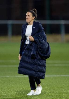 Rangers Women s Head Coach Leanne Crichton during UEFA Women s Champions League Qualifying Round Two Final match at Petershill Park, Glasgow. Ajax v Rangers Women - UEFA Women s Champions League Qualifying Round Two Final - Petershill Park, Glasgow, Lanarkshire, Scotland, UK - 08 Aug 2026Glasgow Petershill Park Lanarkshire, Scotland United Kingdom EDITORIAL USE ONLY  Copyright: xRangersxFC Shutterstockx 17057281bt