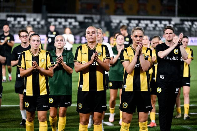 260808 Players of Hammarby looks dejected after the Women s Champions League qualifying match between Juventus and Hammarby on August 8, 2026 in Turin. Photo: Daniele Buffa BILDBYRAN COP 18 XY0123 fotboll football soccer fotball uefa womens champions league juventus hammarby dam bbeng depp Copyright: DANIELExBUFFA BB260808BB697