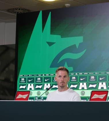 Cheftrainer Tobias Strobl (VfL Wolfsburg) Fussball, Herren, Saison 2026 2027, 2.Liga, Volkswagenarena, VfL Wolfsburg gegen 1.FC Kaiserslautern 0-0 DFL REGULATIONS PROHIBIT ANY USE OF PHOTOGRAPHS AS IMAGE SEQUENCES AND OR QUASI-VIDEO.