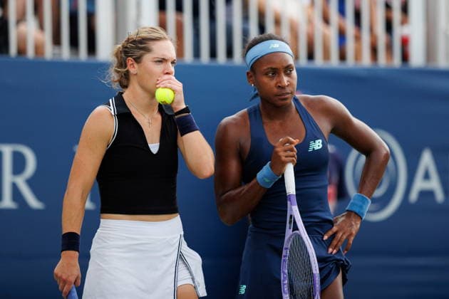 August 8, 2026, Toronto, On, Canada: Caty McNally of the United States, left, talks with her teammate Coco Gauff of the United States during their doubles match against Katerina Siniakova of Czechia and Shuai Zhang of China during National Bank Open tennis action in Toronto, on Saturday, Aug. 8, 2026. Canada News - August 8, 2026 - ZUMAc35_ 20260808_zaf_c35_083 Copyright: xKeitoxNewmanx