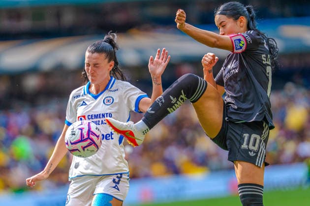 LIGA BBVA MX FEMENIL APERTURA 2026 LIGA BBVA MX FEMENIL APERTURA 2026 AMERICA VS CRUZ AZUL 08082026 MEXICO CITY, MEXICO. Action photo of Heidi Lynne (3) of Cruz Azul and Irene Guerrero (8) of America, during week 2 game of the 2026 Tournament of the Liga BBVA MX femenil held a the Estadio Banorte of Mexico City, Mexico. Foto de accion de Heidi Lynne (3) de Cruz Azul e Irene Guerrero (8) of America, durante juego de la jornada 2 del Torneo Apertura 2026 de la Liga BBVA MX femenil celebrado en el Estadio Banorte de la Ciudad de MÃ xico, Mexico. PHOTO BY IMAGENSHOP AGENCIA FOTOGRAFICA MEXICO CITY MEXICO CITY MEXICO Copyright: xLuisxDavidxAlvarezxNietox