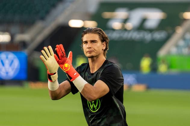 Deutschland: Fussball 2. Bundesliga, 1. Spieltag 2026 2027, VfL Wolfsburg - 1. FC Kaiserslautern am 08.08.2026 in Wolfsburg (Volkswagen-Arena): Jakub Zielinski (VfL Wolfsburg, 30) Wolfsburg Volkswagen Arena Deutschland Copyright: xSvenxHeidmannx