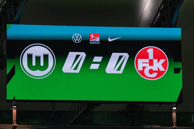Deutschland: Fussball 2. Bundesliga, 1. Spieltag 2026 2027, VfL Wolfsburg - 1. FC Kaiserslautern am 08.08.2026 in Wolfsburg (Volkswagen-Arena): Anzeigetafel, Stadionanzeige, Spielstand, Resultat, Ergebnis Wolfsburg Volkswagen Arena Deutschland Copyright: xSvenxHeidmannx