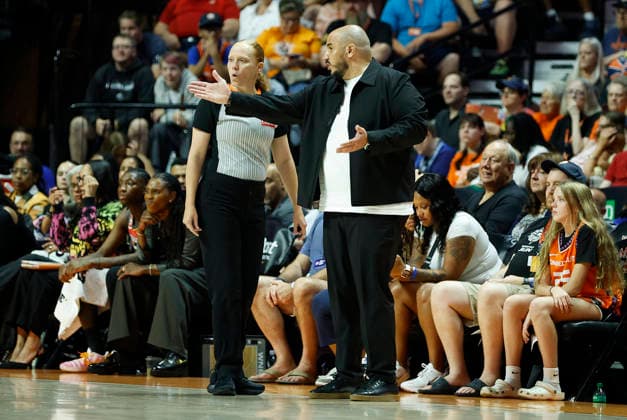 UNCASVILLE, CT - AUGUST 07: Rachid Meziane of the Connecticut Sun peaks with referee Ashley Gloss during the WNBA, Basketball Damen, USA game between Phoenix Mercury and Connecticut Sun on August 7, 2026, at Mohegan Sun Arena in Uncasville, CT. (Photo by M. Anthony Nesmith Icon Sportswire) WNBA: AUG 07 Phoenix Mercury at Connecticut Sun EDITORIAL USE ONLY Icon26080772
