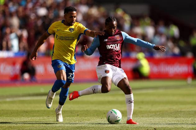 West Ham United v Portsmouth 08 August 2026, London - Carabao Cup - First Round - West Ham United v Portsmouth - Kyle Walker Peters of West Ham United and Odin Bailey of Portsmouth - Photo: Jacques Feeney Offside. London UK Copyright: xJacquesxFeeneyx xOffsidexOffside