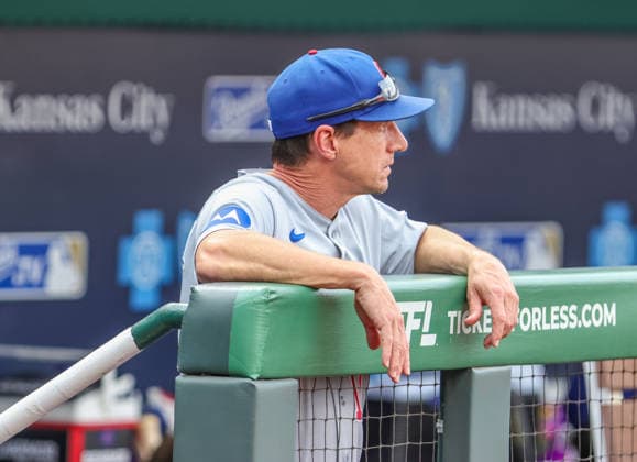 AUG 08, 2026: Cubs manager Craig Counsell looks on prior to start of the game against the Kansas City Royals at Kauffman Stadium Kansas City, MO. CSM Kansas City United States - ZUMAc04_ 20260808_zma_c04_391 Copyright: xRomanxPunox