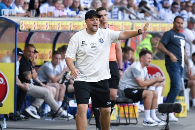 Trainer Lucas Beniermann (SV Meppen) 08.08.2026, Fussball, 3. Liga, Saison 2026 27, 1. Spieltag, MSV Duisburg - SV Meppen 3:0 DFB regulations prohibit any use of photographs as image sequences and or quasi-video Duisburg Schauinsland Reisen Arena Nordrhein Westfalen Deutschland