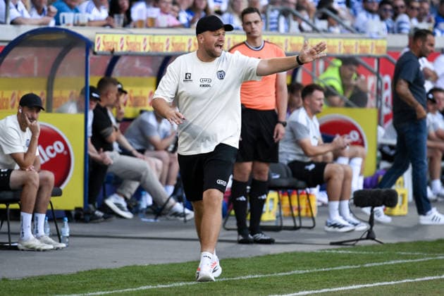 Trainer Lucas Beniermann (SV Meppen) 08.08.2026, Fussball, 3. Liga, Saison 2026 27, 1. Spieltag, MSV Duisburg - SV Meppen 3:0 DFB regulations prohibit any use of photographs as image sequences and or quasi-video Duisburg Schauinsland Reisen Arena Nordrhein Westfalen Deutschland