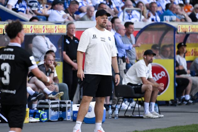 Trainer Lucas Beniermann (SV Meppen) 08.08.2026, Fussball, 3. Liga, Saison 2026 27, 1. Spieltag, MSV Duisburg - SV Meppen 3:0 DFB regulations prohibit any use of photographs as image sequences and or quasi-video Duisburg Schauinsland Reisen Arena Nordrhein Westfalen Deutschland