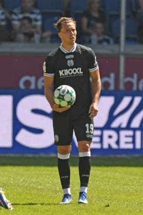 Luis Sprekelmeyer ( SV Meppen 1912, 19 ) wirkt ratlos. GER, MSV Duisburg vs SV Meppen 1912, Fussball, 3. Liga, 1. Spieltag, Spielzeit 2026 2027, 08.08.2026 DFL DFB REGULATIONS PROHIBIT ANY USE OF PHOTOGRAPHS AS IMAGE SEQUENCES AND OR QUASI-VIDEO GER, MSV Duisburg vs SV Meppen 1912, Fussball, 3. Liga, 1. Spieltag, Spielzeit 2026 2027, 08.08.2026 Duisburg Copyright: xEibner-Pressefoto ThomasxThienelx EP_TTL