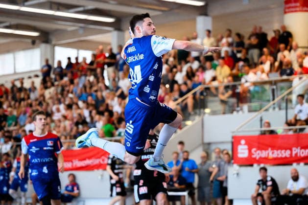 Altensteig: SCup - Spiel Platz 3 - 26 27 - HBW Balingen - HC Erlangen Elias Fügel Fuegel (HBW Balingen) Altensteig Eichwaldhalle Baden-Württemberg Deutschland