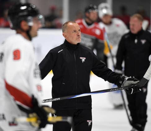 09.08.2026, xophax, KEC , Eishockey , Haie. Kölnarena 2 , Öffentliches Showtraining, Training. Trainer Thomas Berglund ( KEC ) Köln Cologne