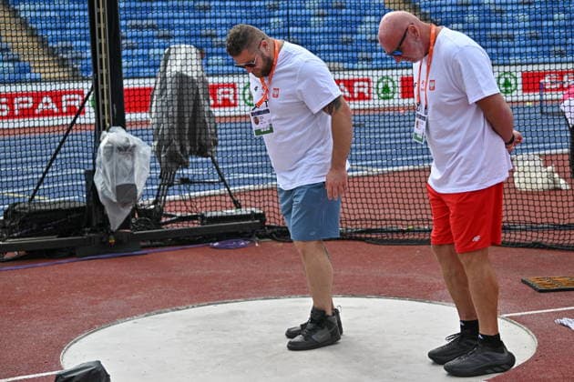 2026.08.09 Birmingham Lekkoatletyka Mistrzostwa Europy oficjalny trening N z Pawel Fajdek trener Szymon Ziolkowski Foto Michal Laudy PressFocus 2026.08.09 Birmingham Athletics European Athletics Championships official training Pawel Fajdek coach Szymon Ziolkowski Credit: Michal Laudy PressFocus NEWSPIX.PL --- newspix.pl