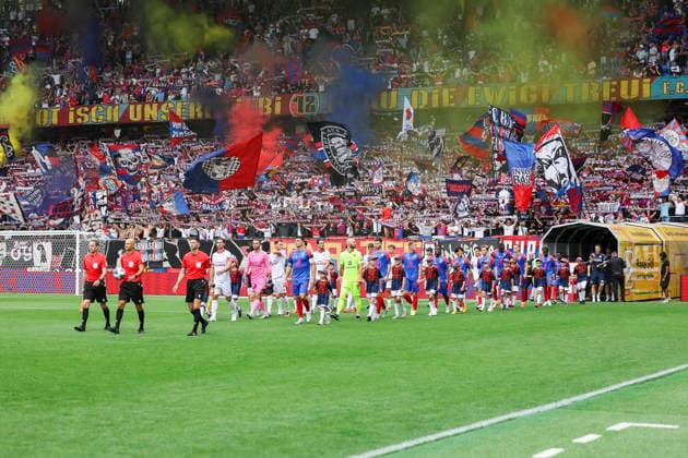 FC Thun und FC Basel vor Spielbeginn , Schweiz, Fussball, Super League, 3.Spieltag, 2026 2027, FC Basel 1893 vs. FC Thun, 09.08.2026, Basel Sankt Jakob Park Schweiz Copyright: xGrantxHubbsx