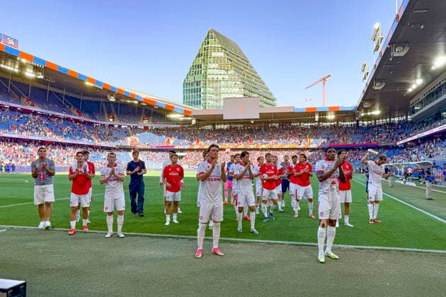 FC Thun nach dem Spiel , Schweiz, Fussball, Super League, 3.Spieltag, 2026 2027, FC Basel 1893 vs. FC Thun, 09.08.2026, Basel Sankt Jakob Park Schweiz Copyright: xGrantxHubbsx
