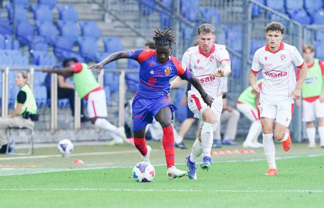 09.08.2026 Schweiz Fussball Herren Super League Saison 2026-2027 FC Basel - FC Thun 4:2 Bild , Asane Sow 8FC Basel Einzelbild Aktion