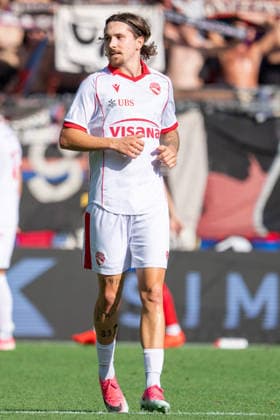 BASEL, SWITZERLAND - August 9: Marc Gutbub of Thun during the Swiss Super League 2026 27 match between FC Basel 1893 and FC Thun at St. Jakob-Park on August 9, 2026 in Basel, Switzerland. Basel Basel-Stadt Switzerland Copyright: xJustPictures.ch PascalxvonxBürenx jp-en-EuSpIm-Pavo_Fotografie-07165