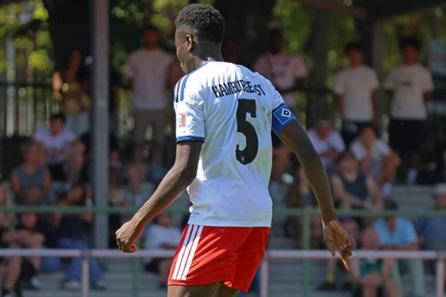 Fußball, U19, FC St. Pauli - Hamburger SV U19 DFB-Nachwuchsliga - Vorrunde Gruppe A FC St.Pauli - Hsamburger SV im Hammer Park Stadion Tyron Conraedel (HSV)