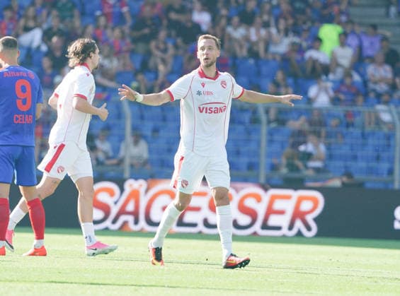 09.08.2026 Schweiz Fussball Herren Super League Saison 2026-2027 FC Basel - FC Thun 4:2 Bild , Nicolas Buergy FC FC Basel Aktion