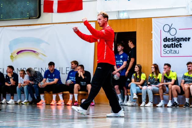 09.08.2026, xdobgx, Handball Heide-Cup 2026, HOJ Elite - Provence Aix v.l. Till Klimpke (HoJ Elite, 98) Jubelt ueber gehaltenen Ball, abgewehrt, gehalten, Torhueter Schneverdingen