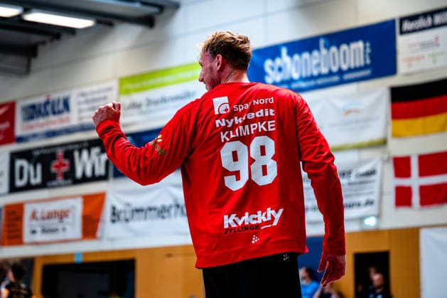 09.08.2026, xdobgx, Handball Heide-Cup 2026, HOJ Elite - Provence Aix v.l. Till Klimpke (HoJ Elite, 98) Jubelt ueber gehaltenen Ball, abgewehrt, gehalten, Torhueter Schneverdingen