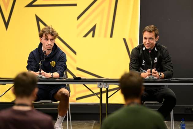 Bodo Glimt v Royale Union Saint-Gilloise - UEFA Champions League Media Activities 10 08 2026 BODO, NORWAY - AUGUST 10 : Hubert David head coach of Royale Union Saint-Gilloise and Van De Perre Kamiel midfielder of Royale Union Saint-Gilloise talking to the press during a pre-match press conference, PK, Pressekonferenz ahead of the UEFA Champions League 2026 27 third qualifying round second leg between Bodo Glimt and Royale Union Saint-Gilloise on August 10, 2026 in Bodo, Norway, 10 08 2026 Bodo Norway  Copyright: xNicoxVereeckenx