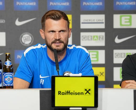 SOCCER - UEFA CL, Sturm vs Fenerbahce GRAZ,AUSTRIA,10.AUG.26 - SOCCER - UEFA Champions League, qualification, Sturm Graz vs Fenerbahce Istanbul, preview, press conference, PK, Pressekonferenz Sturm. Image shows head coach Fabio Ingolitsch (Sturm).  GEPAxpictures xMichaelxRiedler